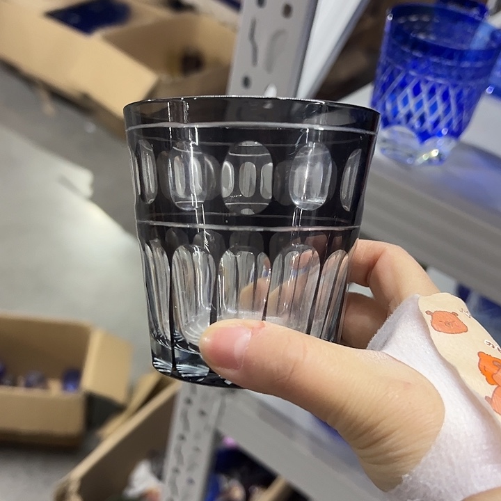 平底款水晶玻璃微瑕一个