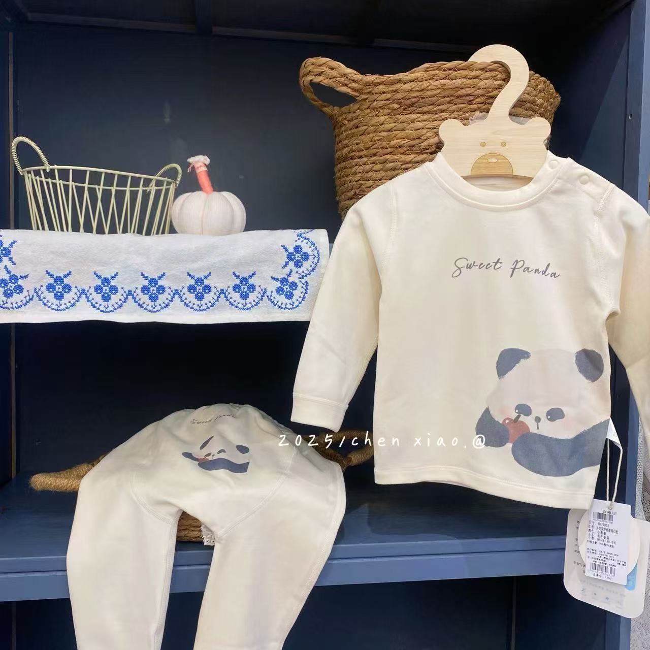 晓-【小熊猫9023-3033】舒绒棉肩扣平腰家居服套装