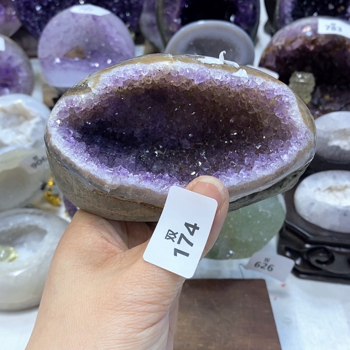 水晶大型摆件（非配饰）未镶嵌