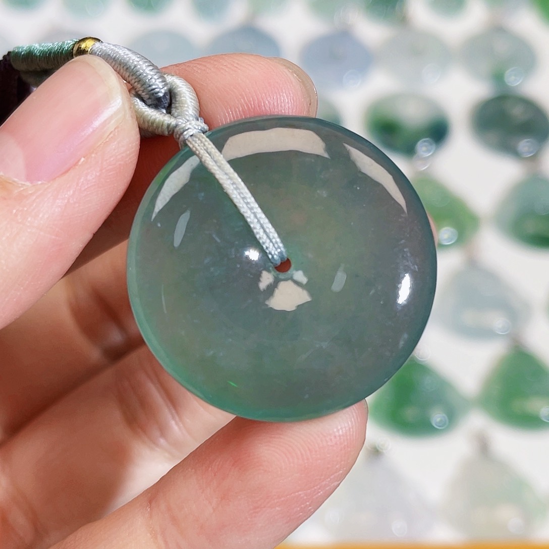 颈饰未镶嵌翡翠吊坠