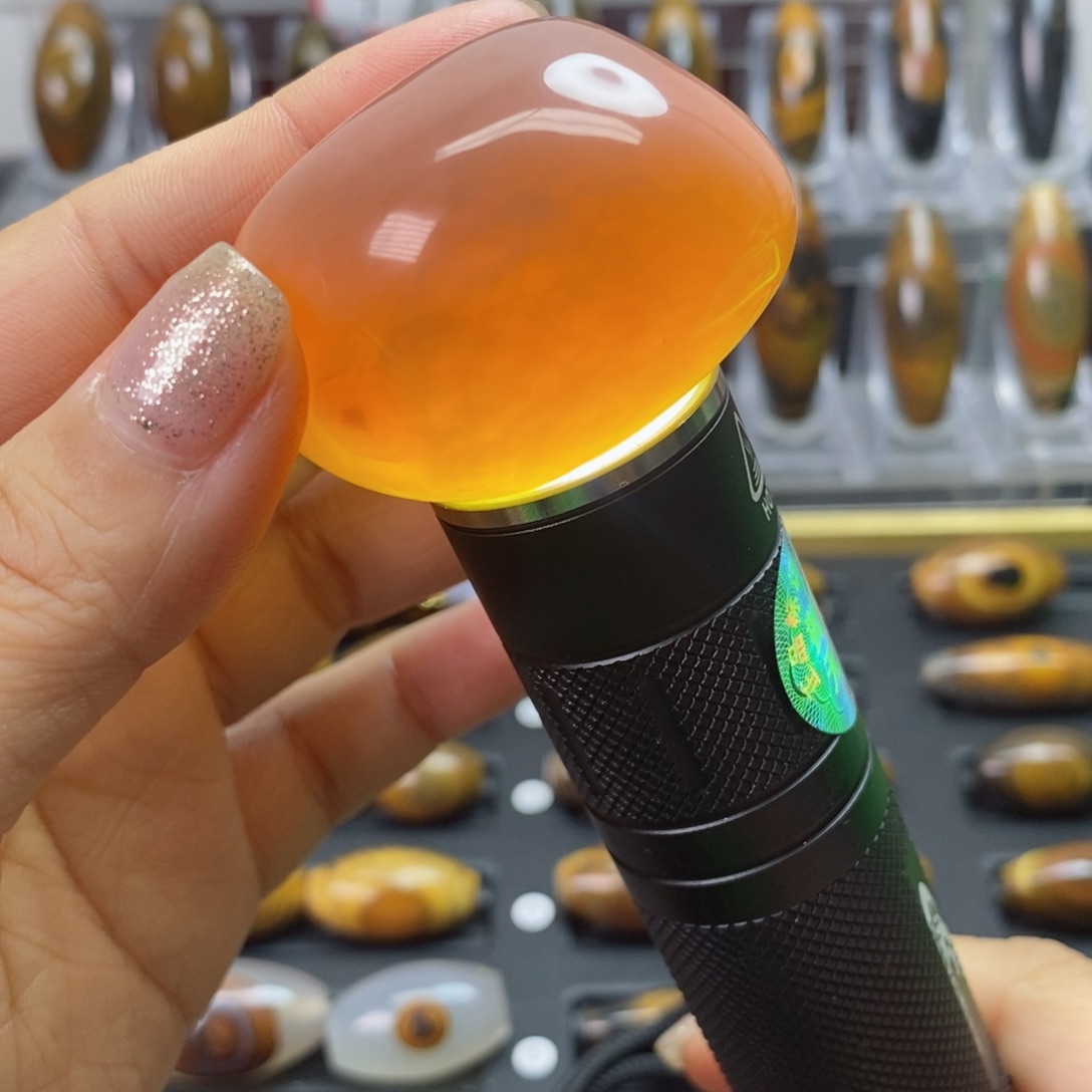 玛瑙/玉髓颈饰合金