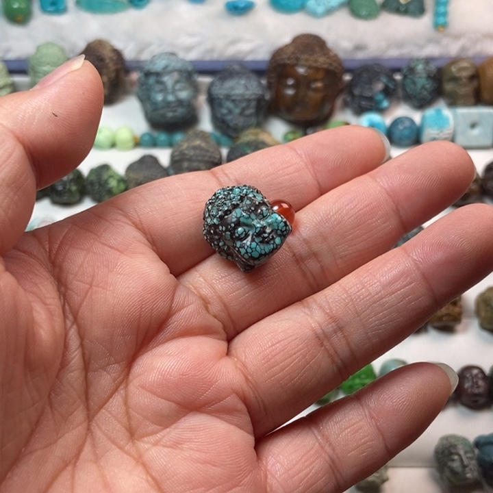 南红玛瑙未镶嵌颈饰