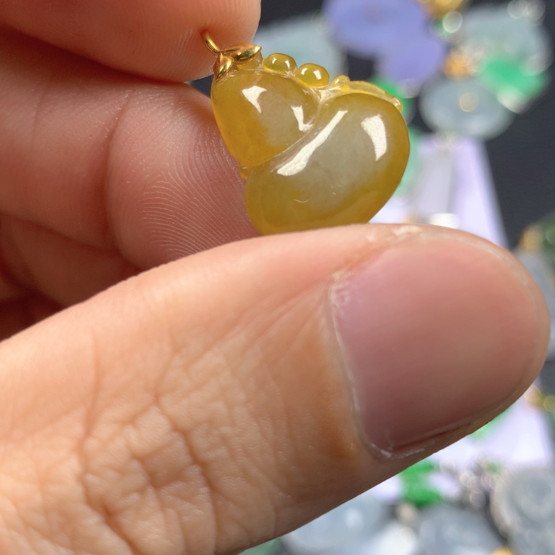 【闪购商品】翡翠颈饰18K金镶嵌翡翠