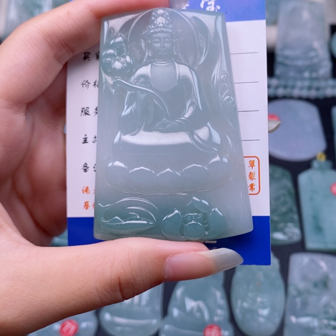 心***想颈饰未镶嵌翡翠翡翠