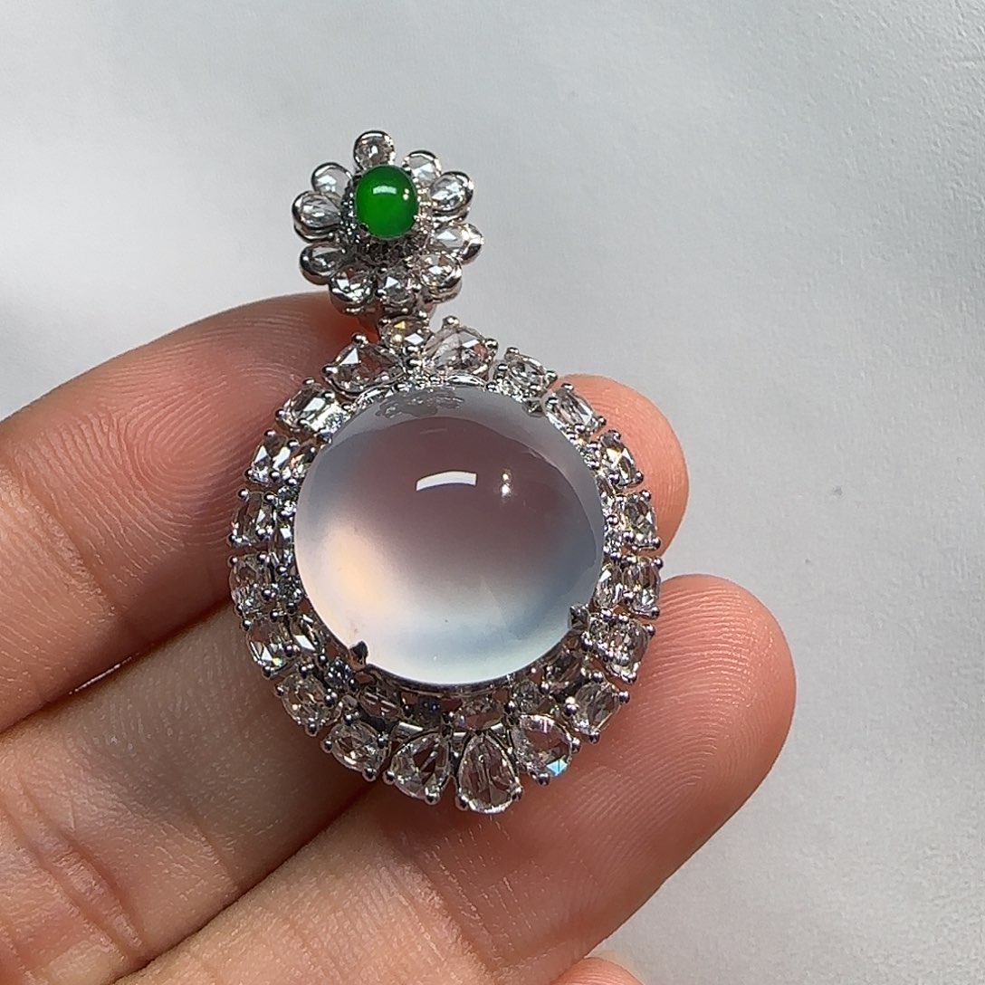 翡翠18K金镶嵌吊坠(不含链)蛋面