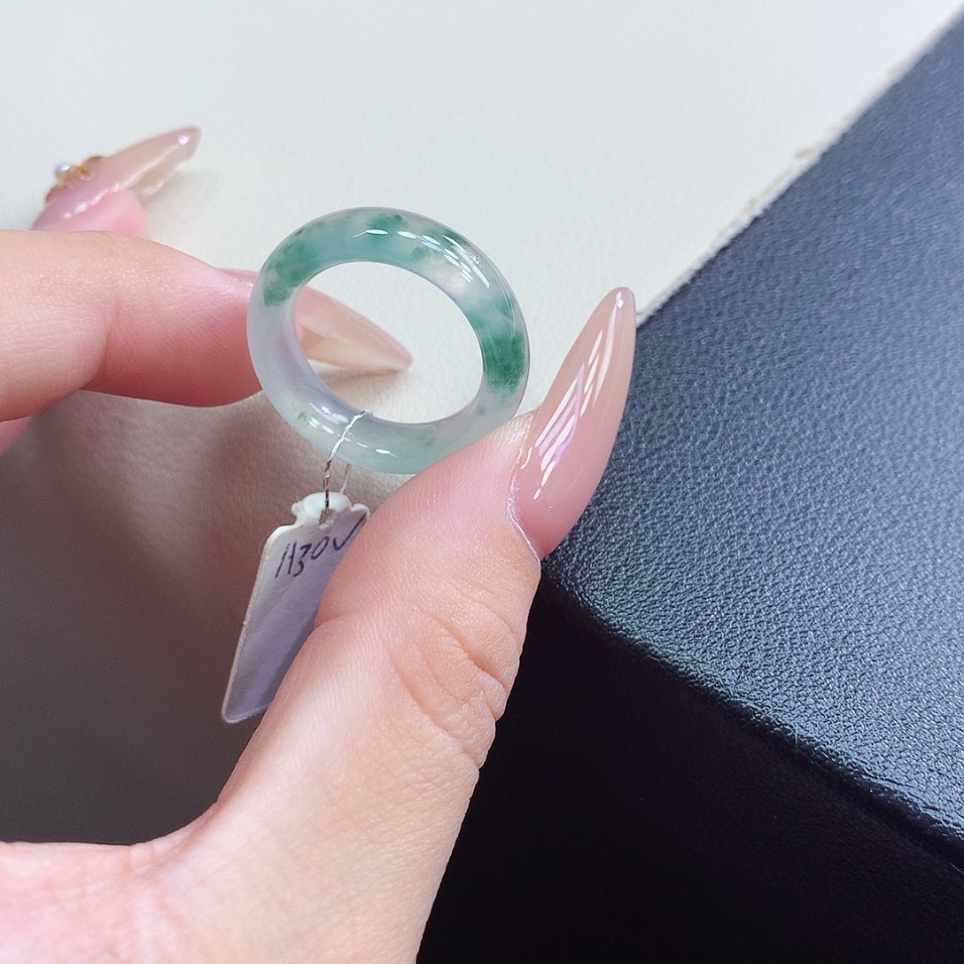 未镶嵌戒指翡翠13号