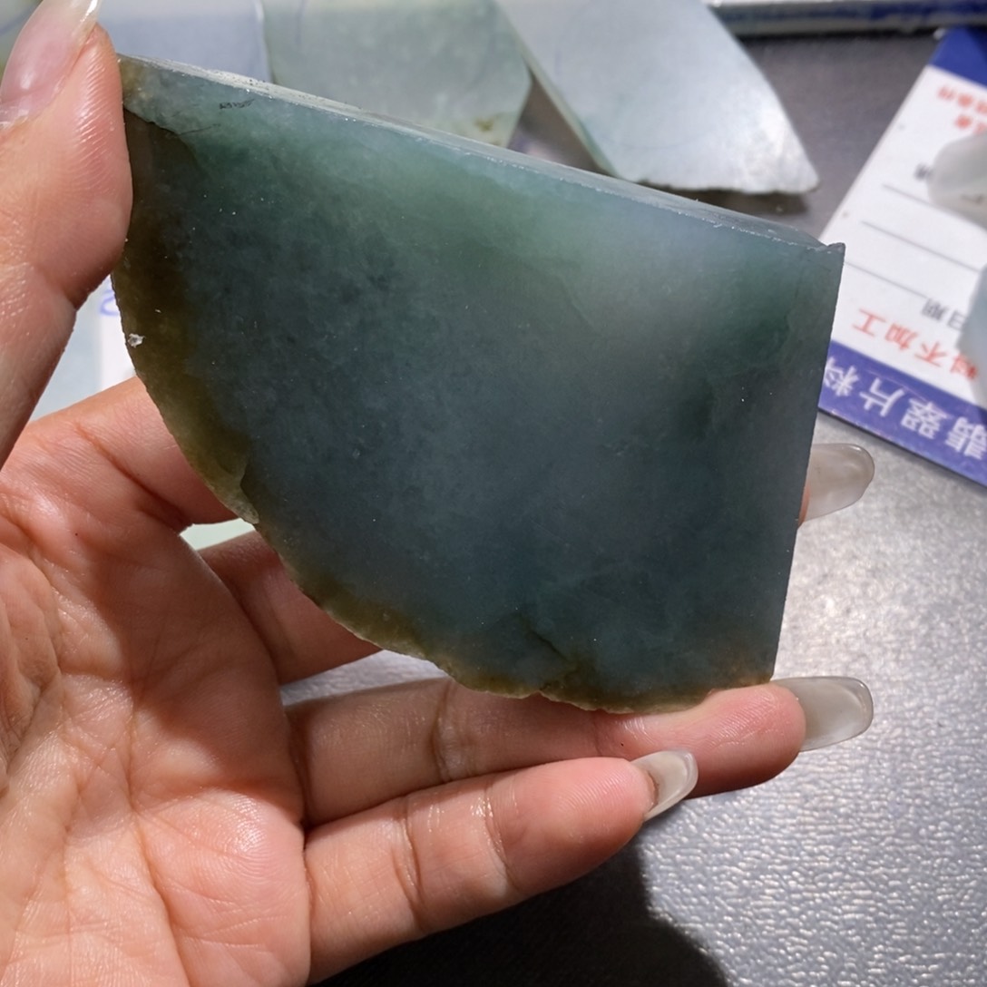 未镶嵌挂件翡翠M***见