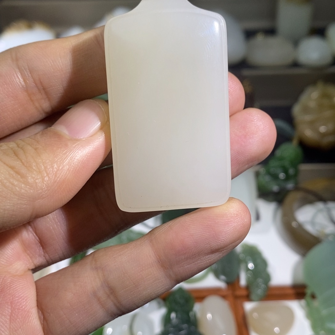 和田玉未镶嵌珠宝奇石