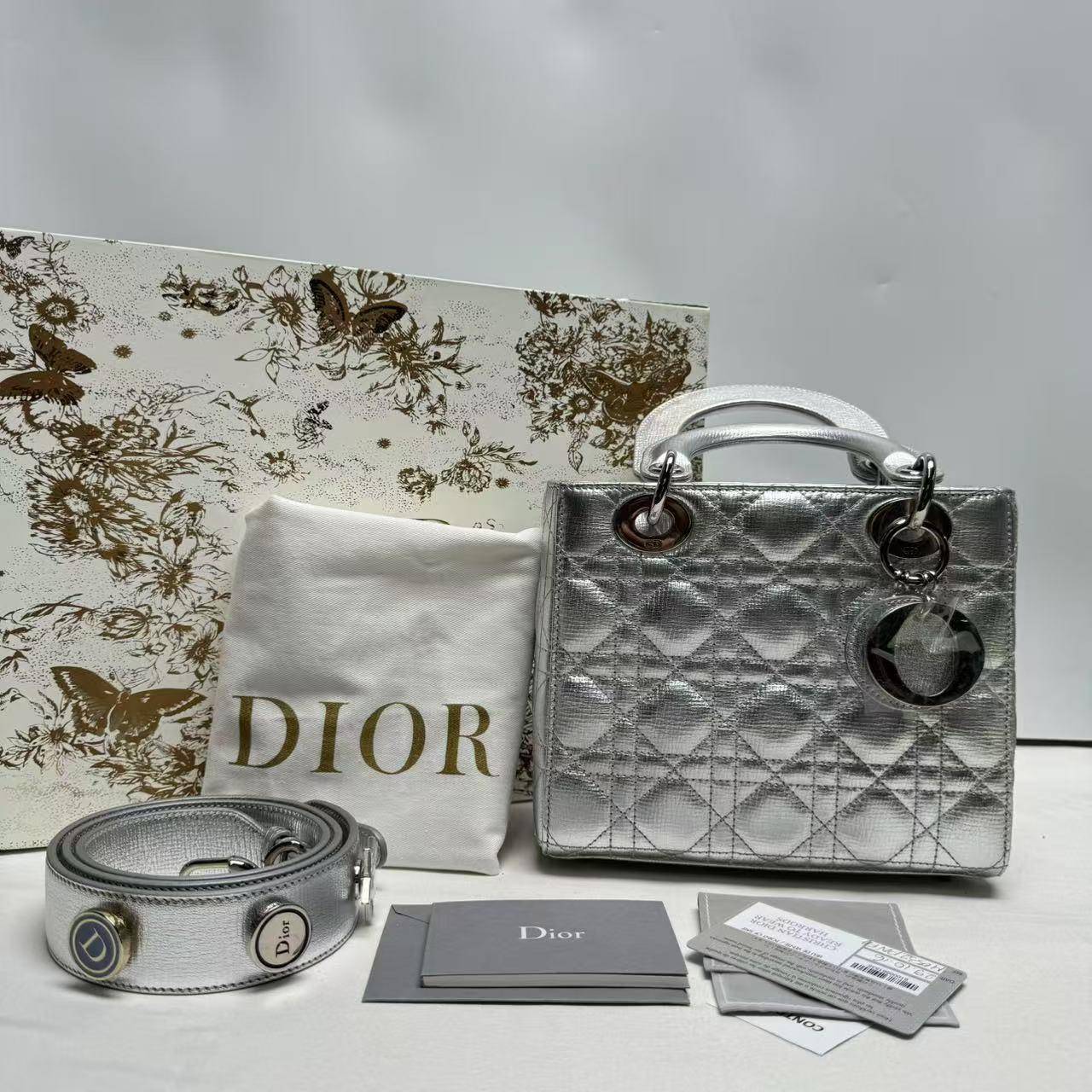 胖虎安安/迪奥/95新/公价0/箱包/两用包/31B2501230013