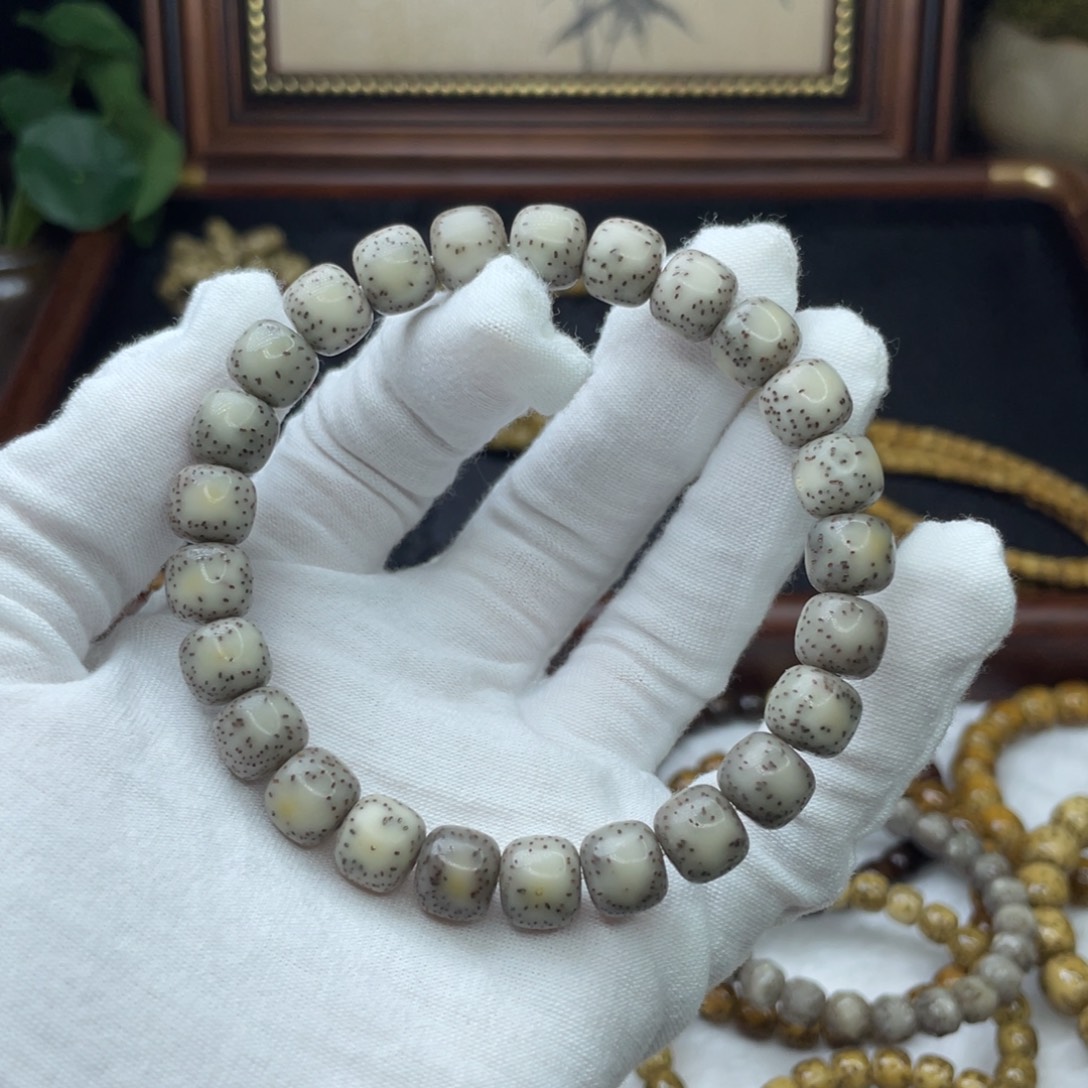 吊坠星月菩提9.5/8.5石玉侧留白月朗星稀