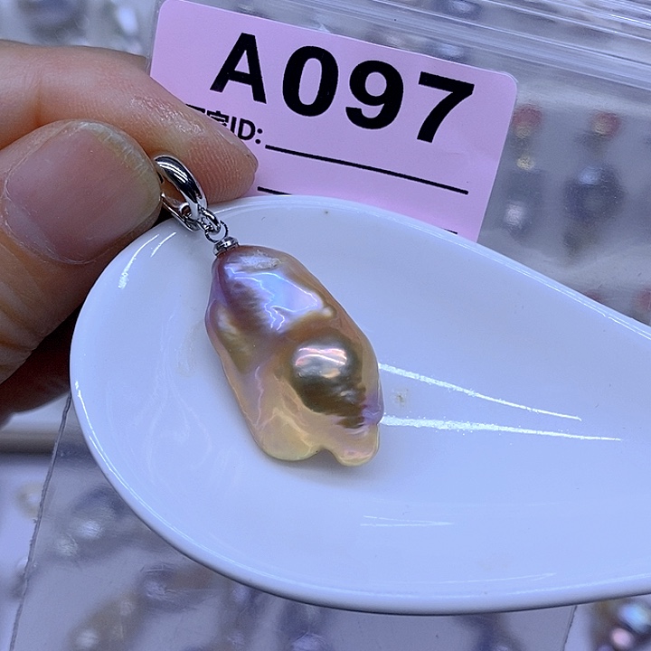 淡水珍珠未镶嵌颈饰