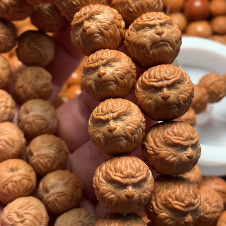 【闪购商品】猴头核桃手串不****财悟空