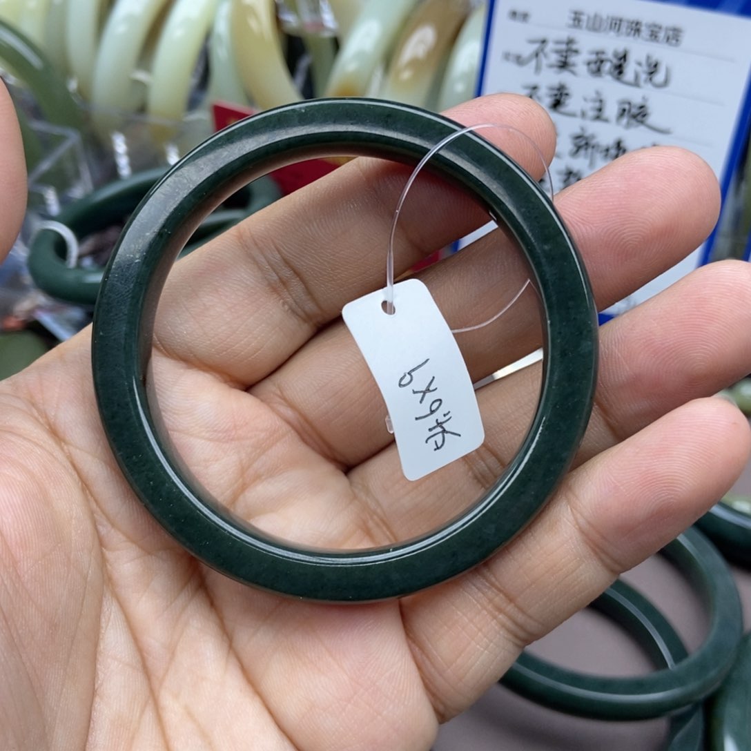 和田玉手镯未镶嵌俪*55