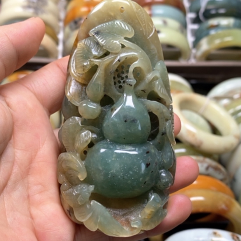 【闪购商品】蛇纹石玉未镶嵌手镯