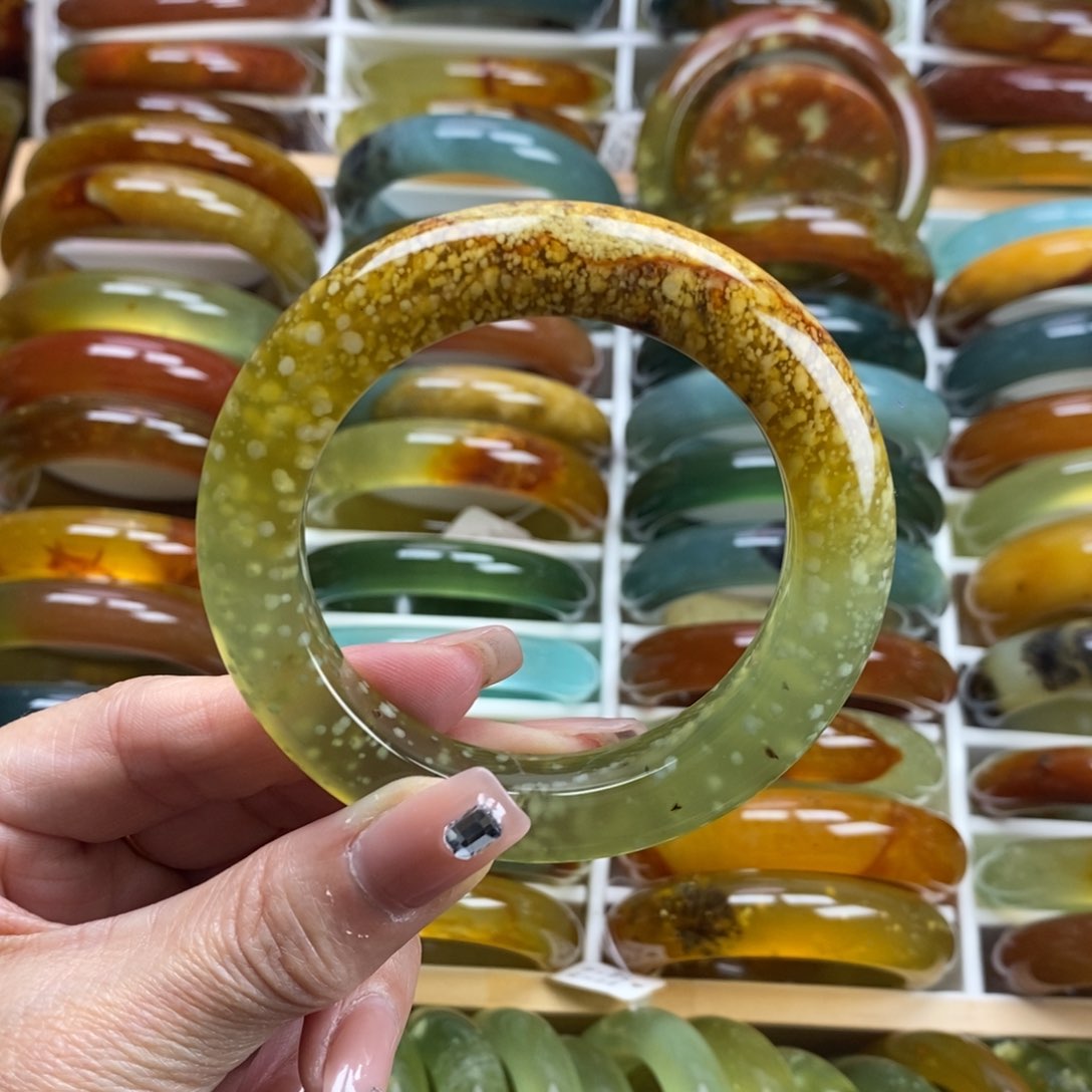 未镶嵌蛇纹石玉手镯54