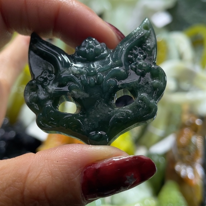 岫玉未镶嵌吊坠吊坠