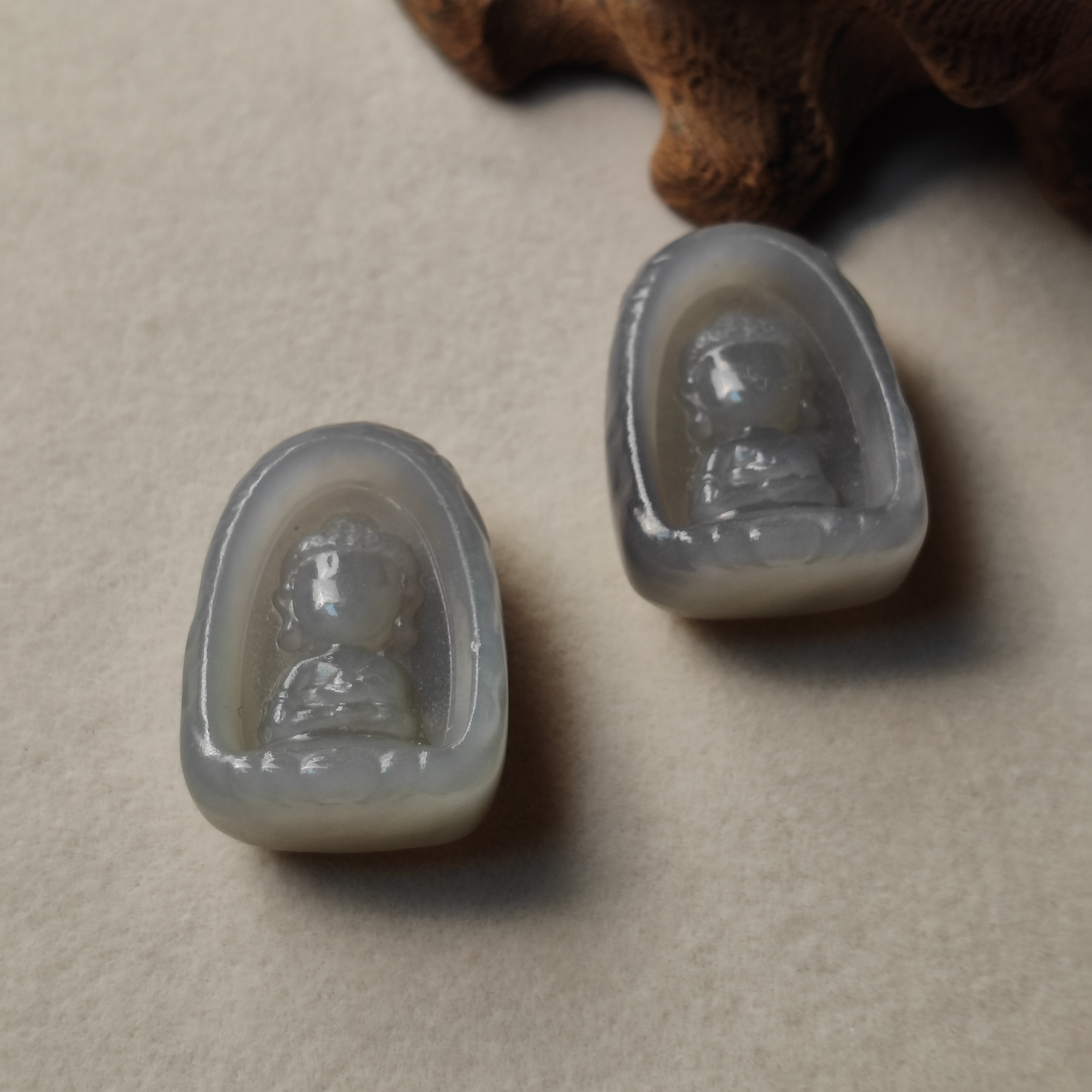 和田玉冰烟紫无相佛吊坠，赠绳