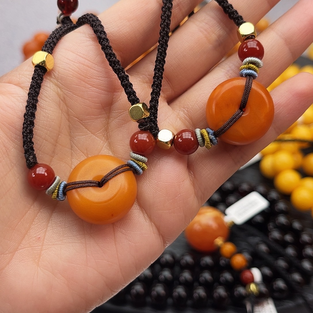 琥珀未镶嵌手链多样性发其一