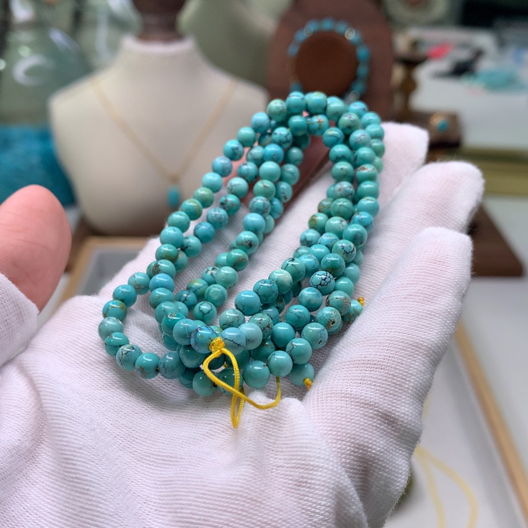 绿松石配饰未镶嵌