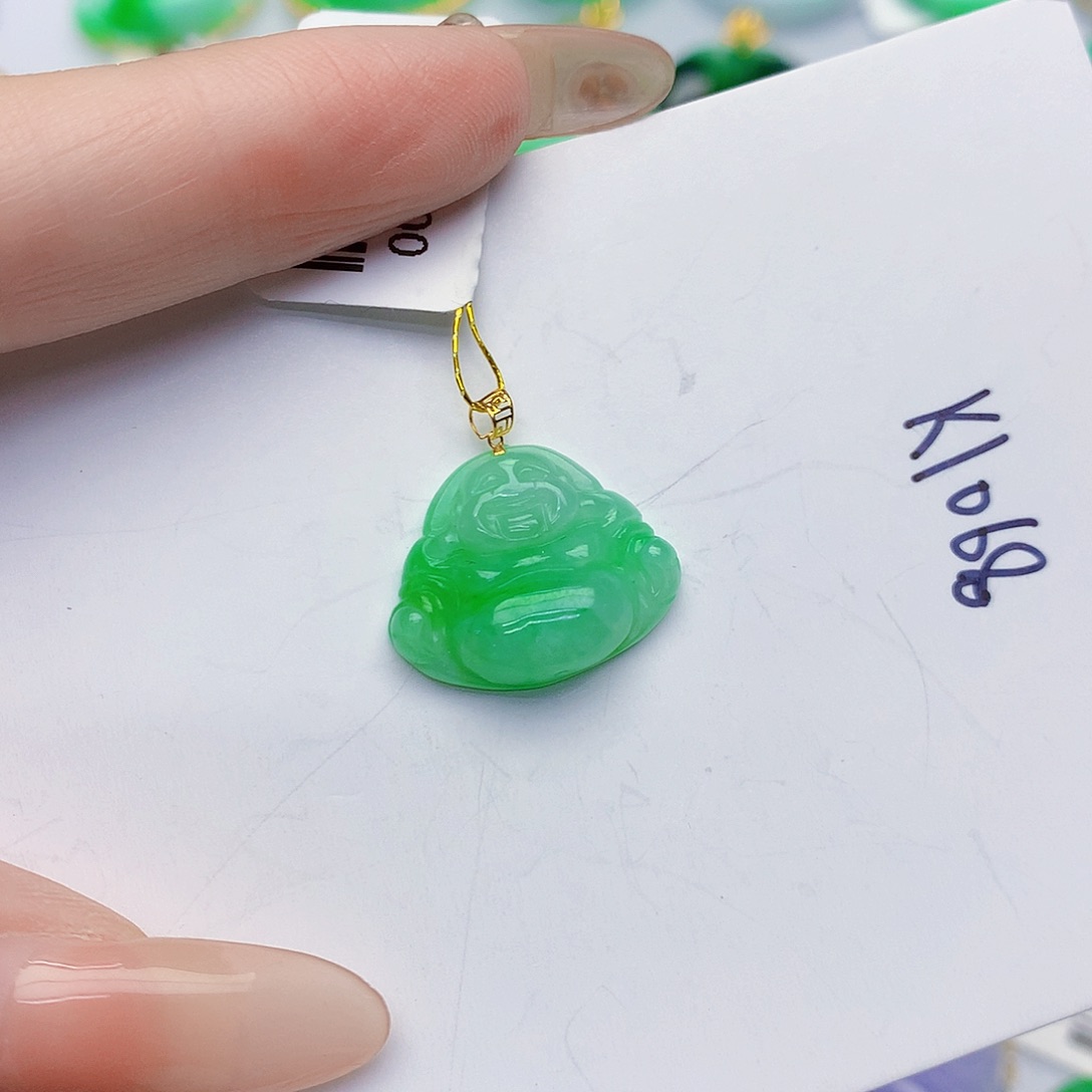 颈饰18K金镶嵌翡翠