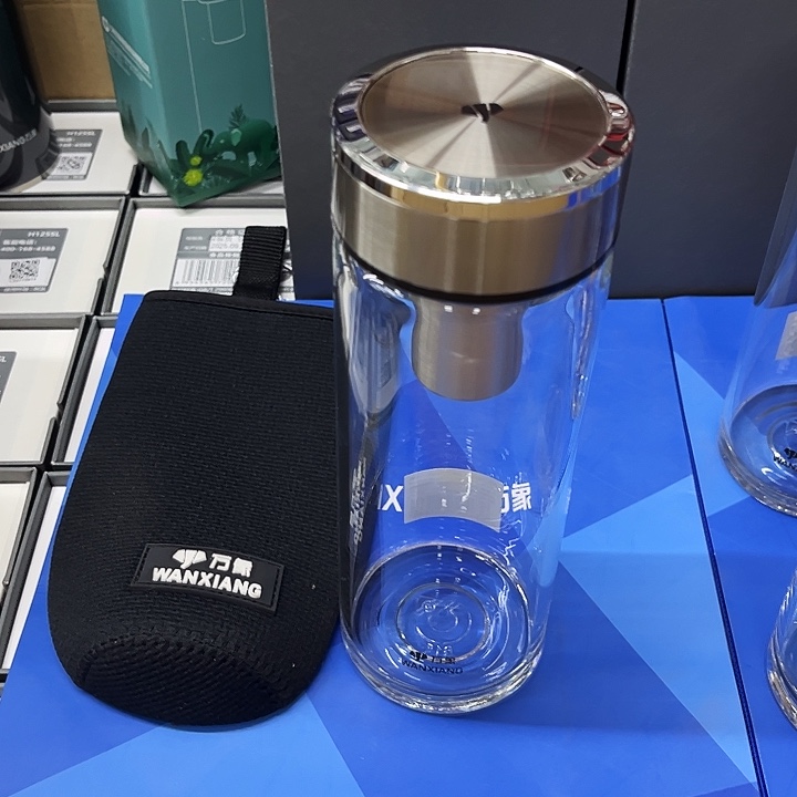 万象单u48r-520。杯套