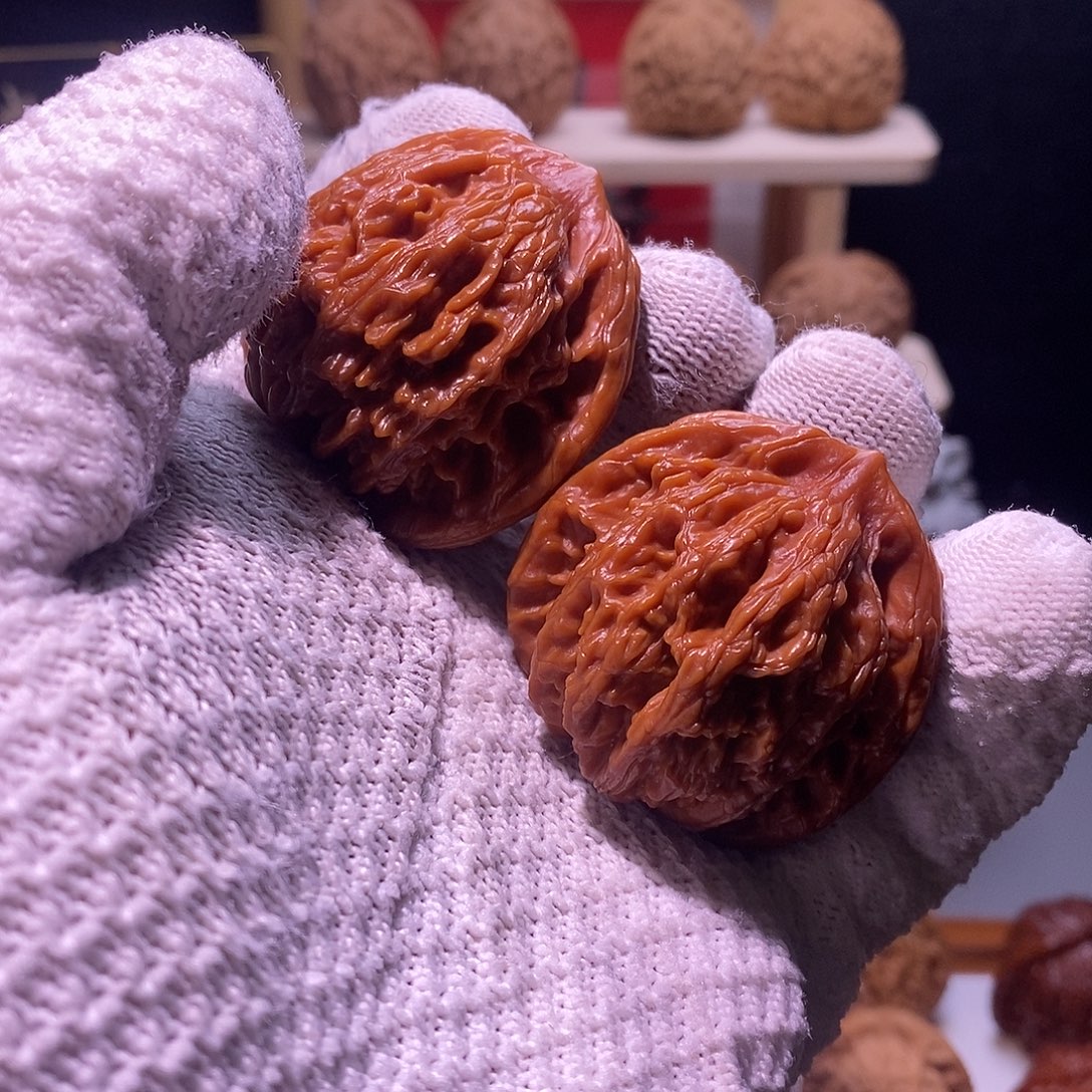 E***泽文玩核桃吊坠42全品山西虎头