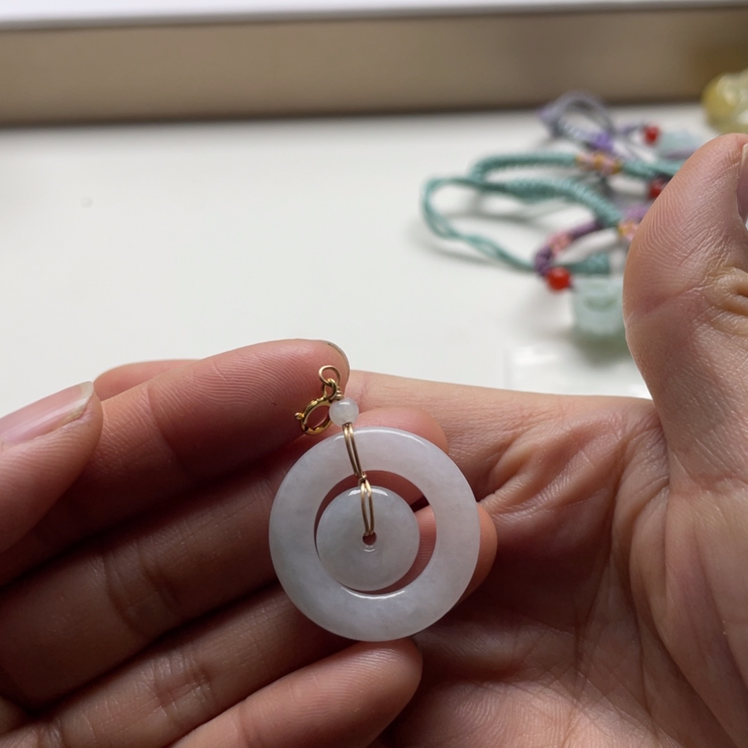 翡翠未镶嵌颈饰天然翡翠