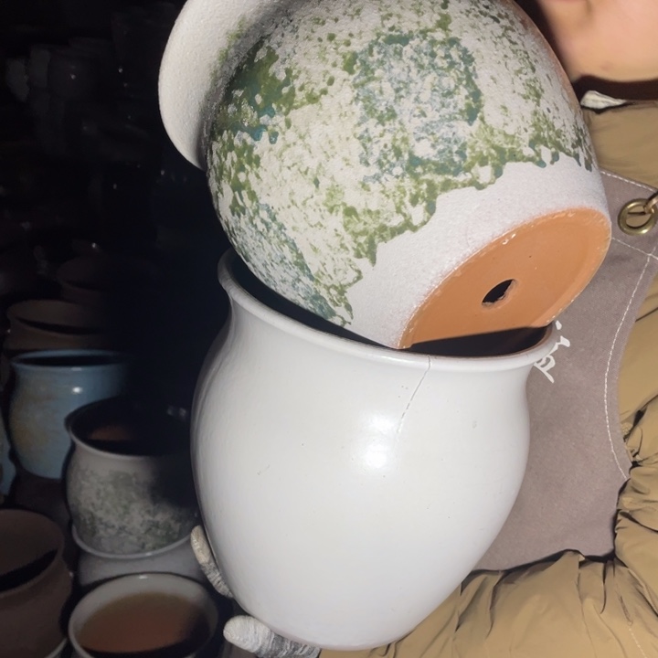 花盆紫砂口21高24瑕疵瑕疵