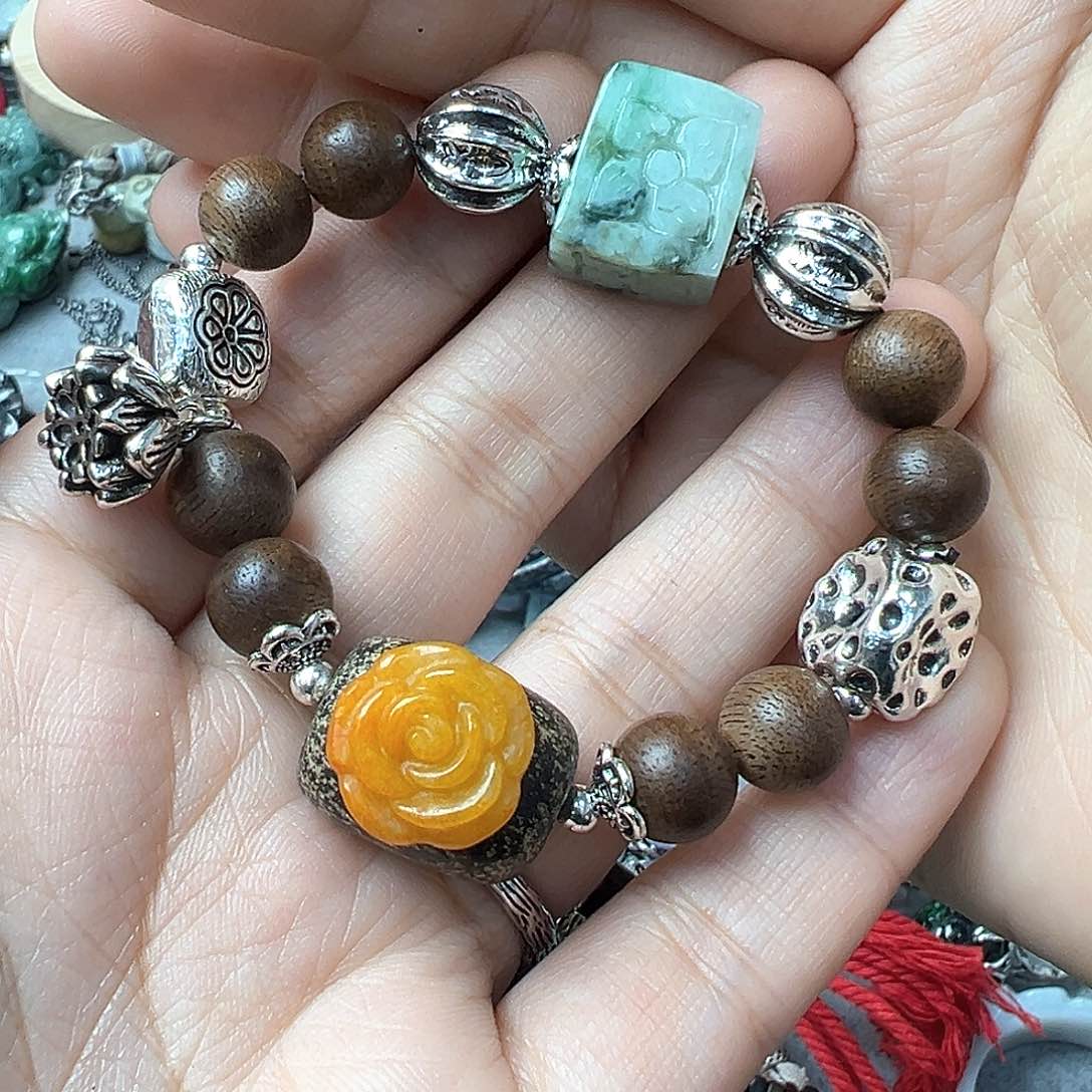 翡翠手链未镶嵌炸