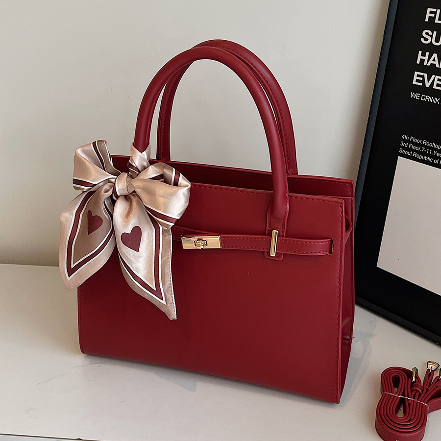 时尚铂金包红色通勤新娘婚包高级感手提包包大容量单肩斜挎托特包