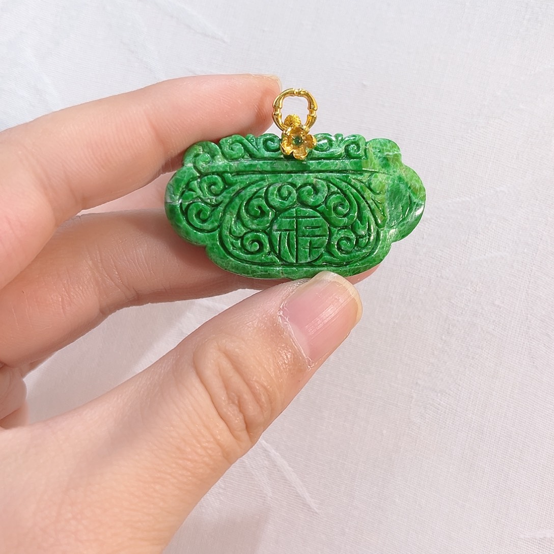翡翠合金吊坠(赠链)