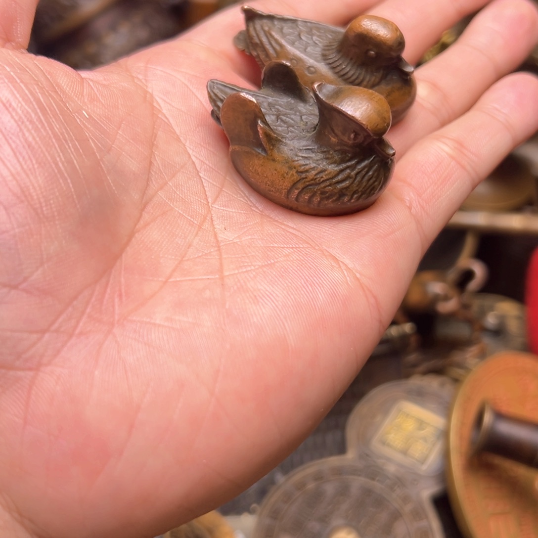 精美铜器点击下单