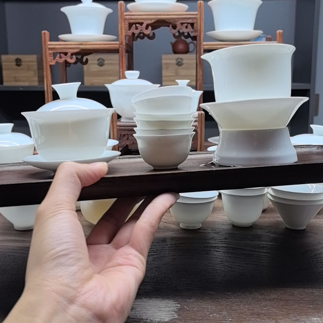 100毫升元宝+8个小玉兰杯+160毫升公道杯一套