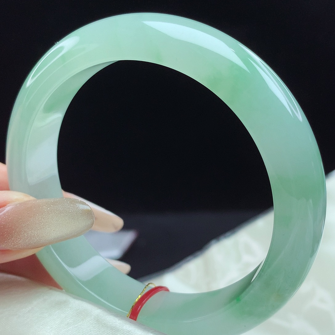 翡翠手镯未镶嵌56圈0005