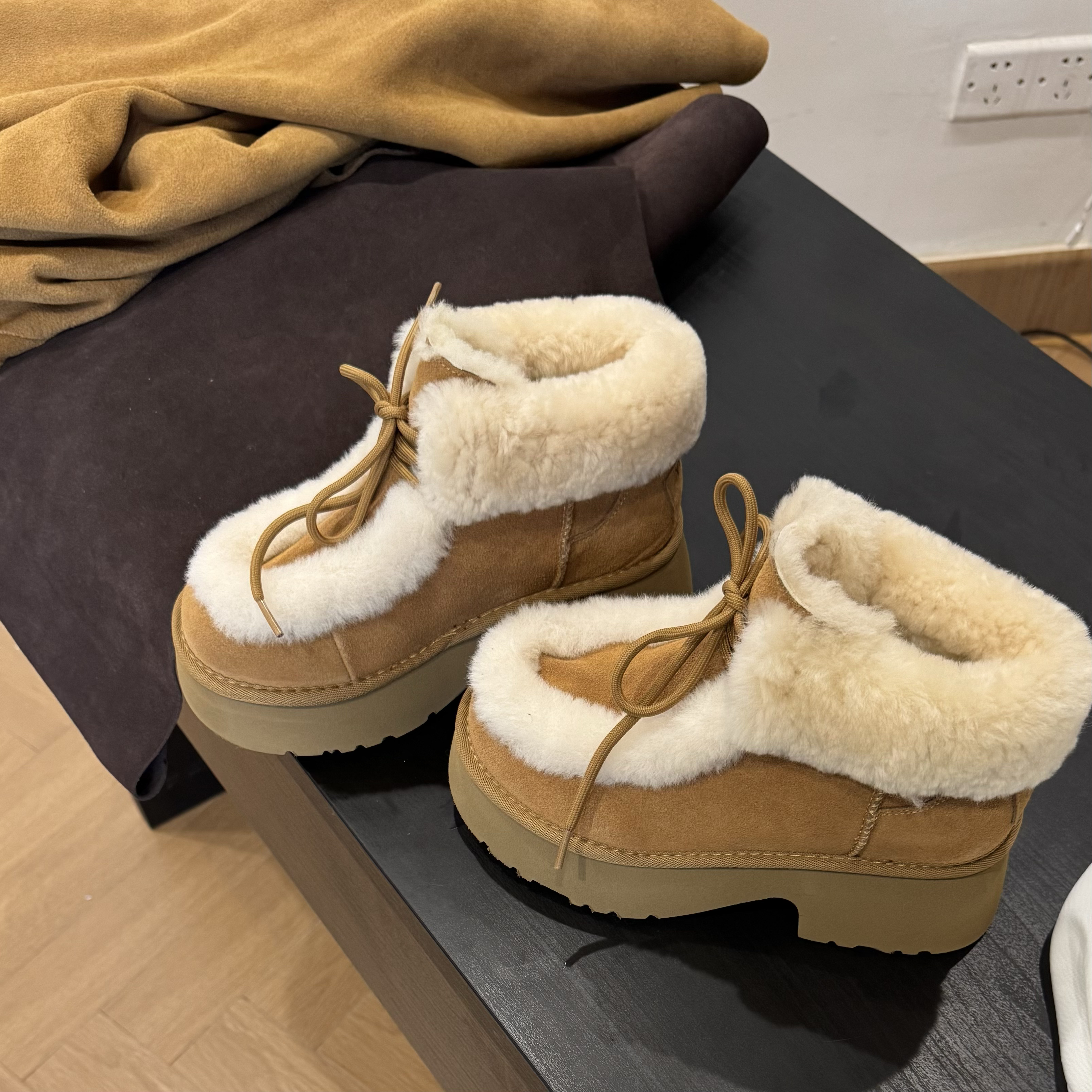 【美娜】头层牛皮真毛发泡厚底雪地靴女