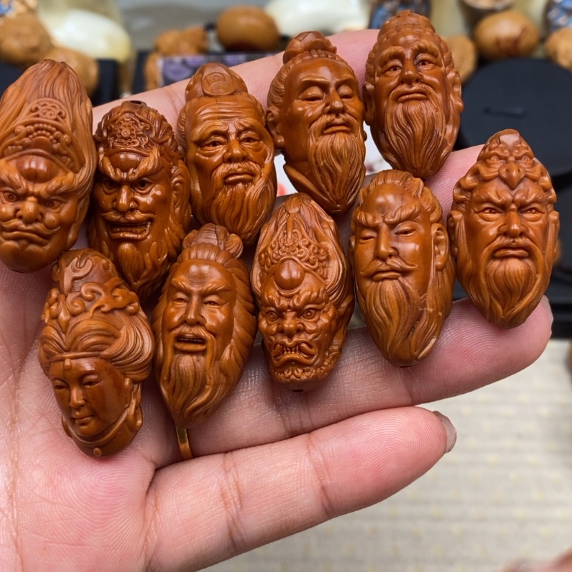 【闪购商品】橄榄核吊坠橄榄手工雕刻工艺