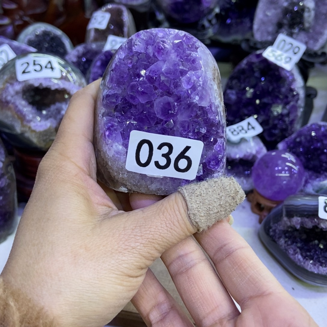 大型摆件（非配饰）未镶嵌紫晶