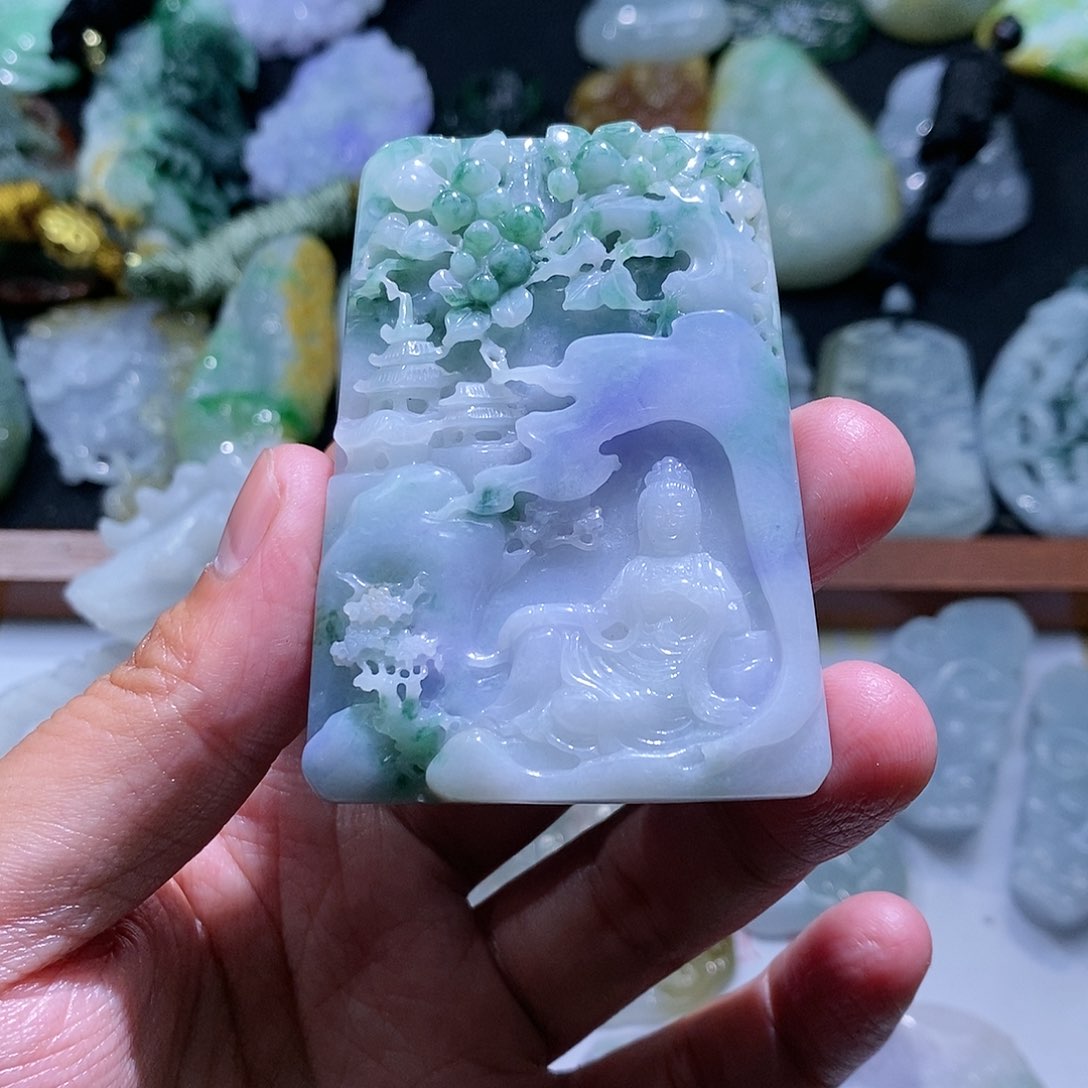 【闪购商品】翡翠颈饰未镶嵌是**哦观音