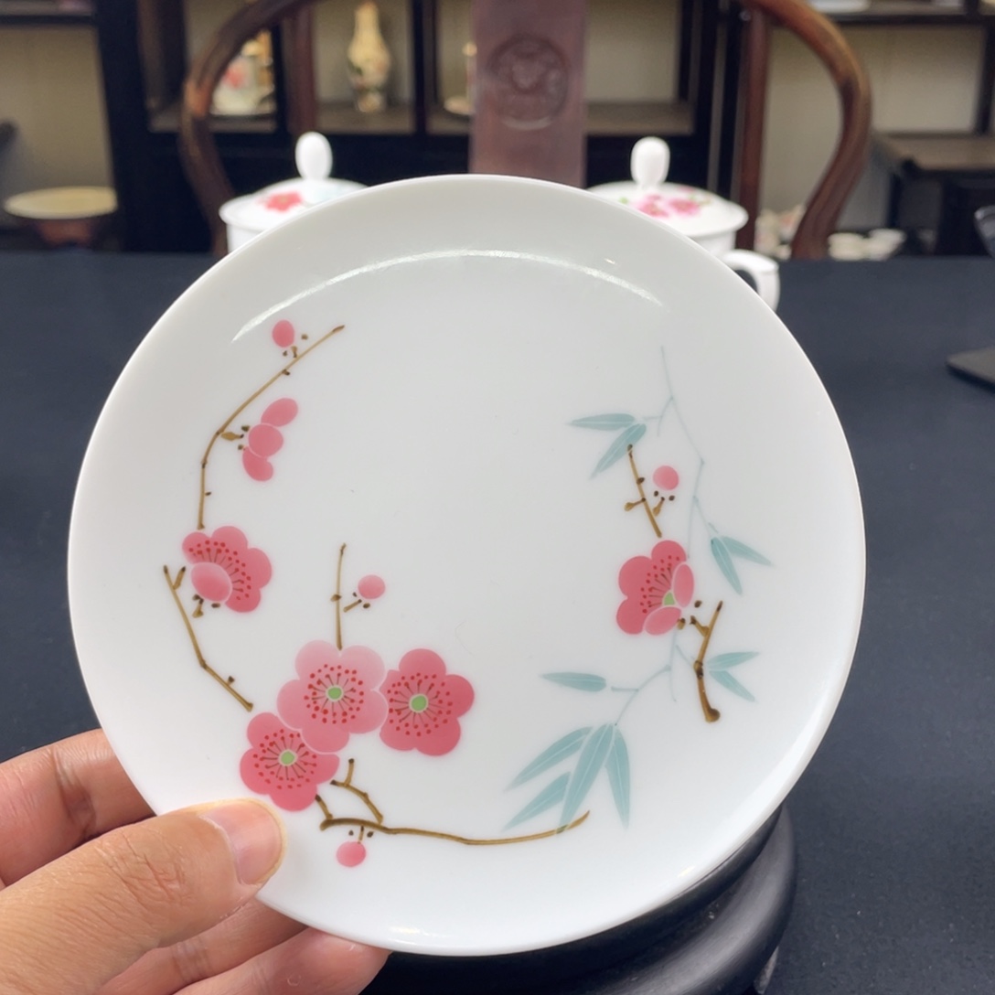 瓷片轻工业陶瓷研究所