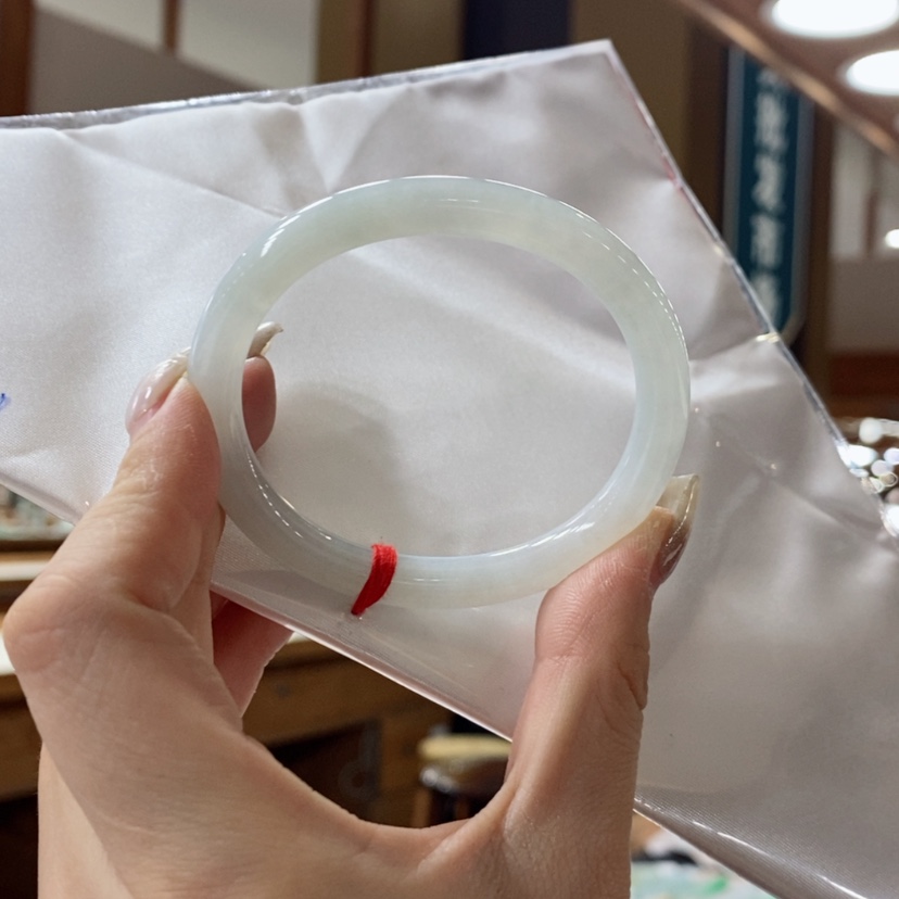 【闪购商品】翡翠手镯未镶嵌买断