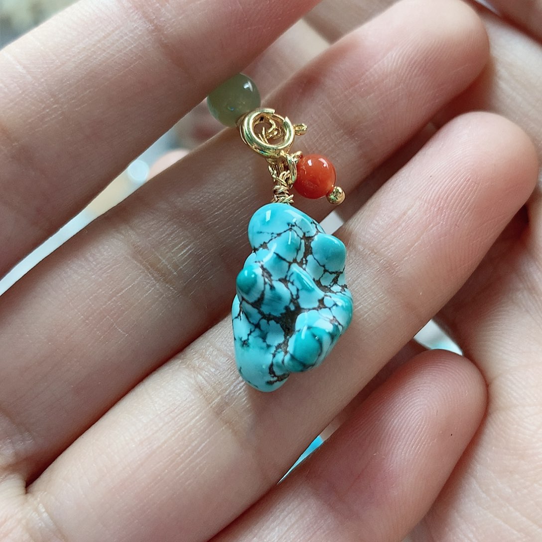 未镶嵌绿松石珠宝奇石