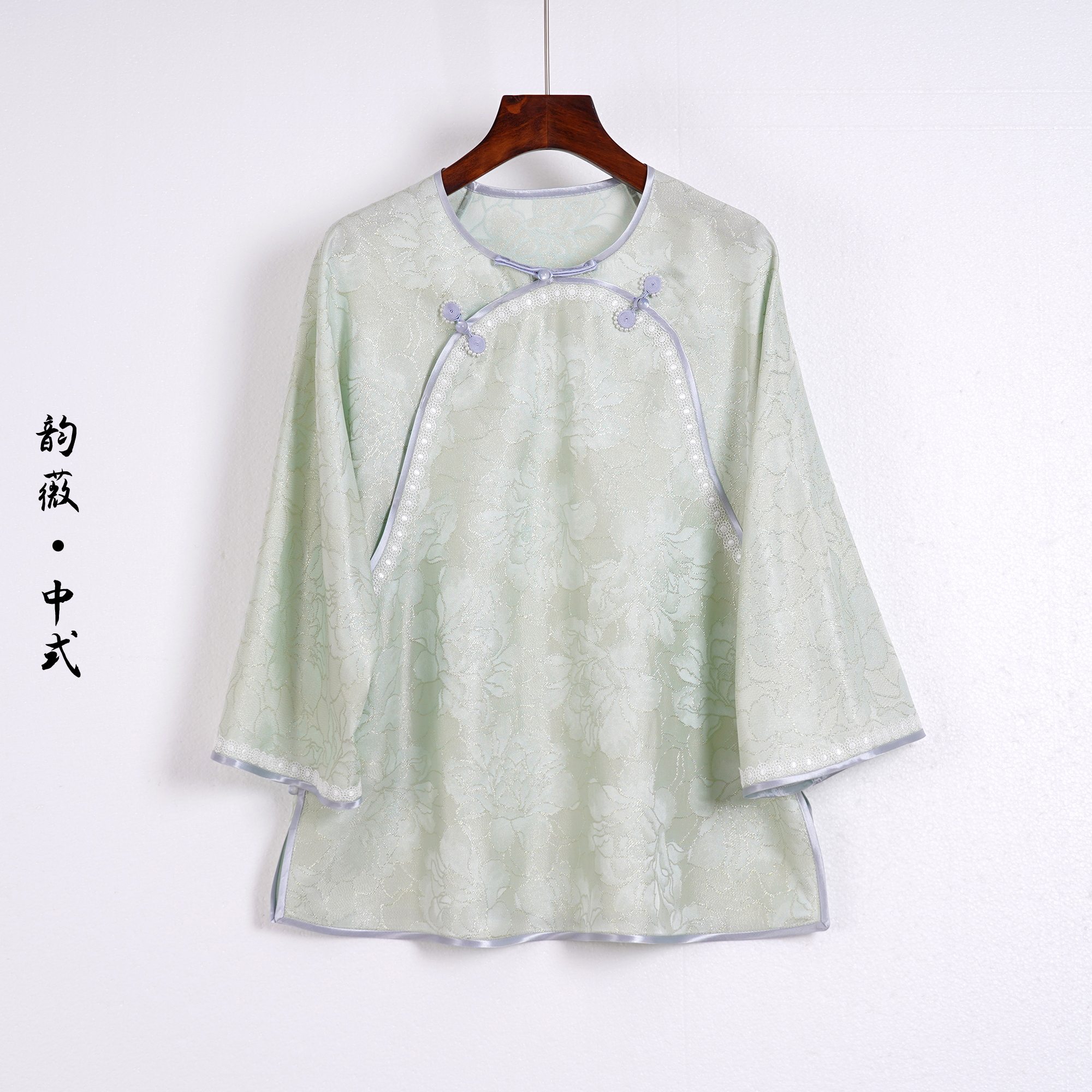长袖常规圆领刺绣上衣复古唐装文艺新中式女装