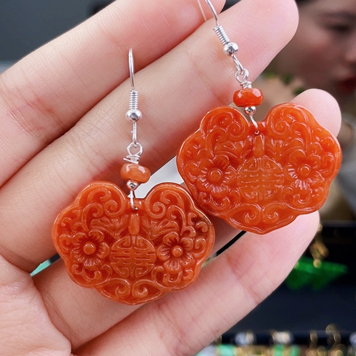 翡翠耳饰未镶嵌饰品