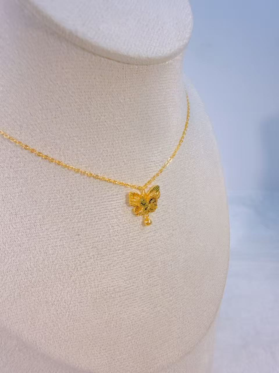 曾真珠宝足金999.9鱼鳞双层蝴蝶套链