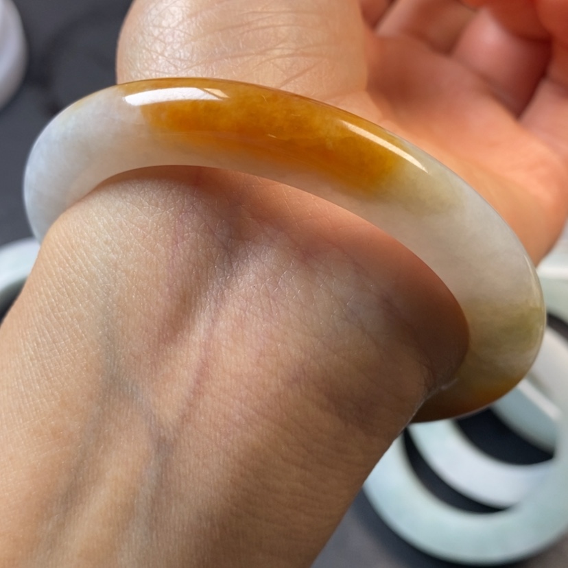 【闪购商品】定制翡翠翡翠手镯未镶嵌依*