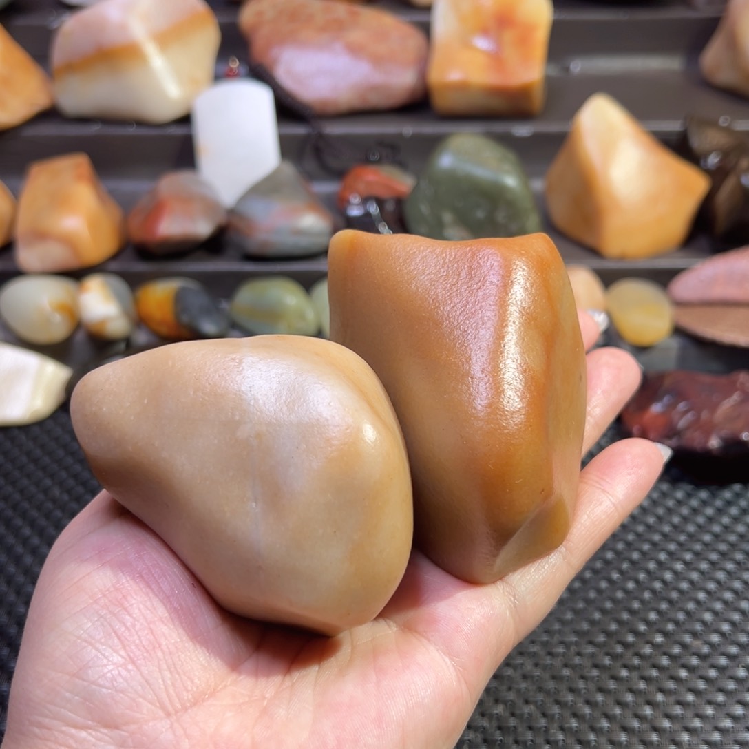 江*好静辉品石金丝玉原石