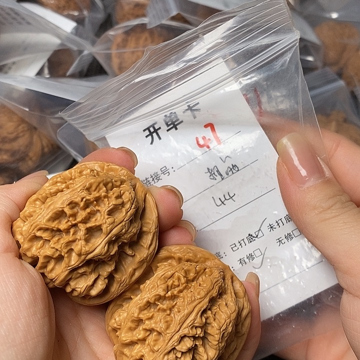 文玩核桃把件47哈哈哈