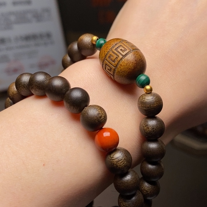 手串沉香越南芽庄紫棋玉化0.8+富森红土沉香木雕配饰