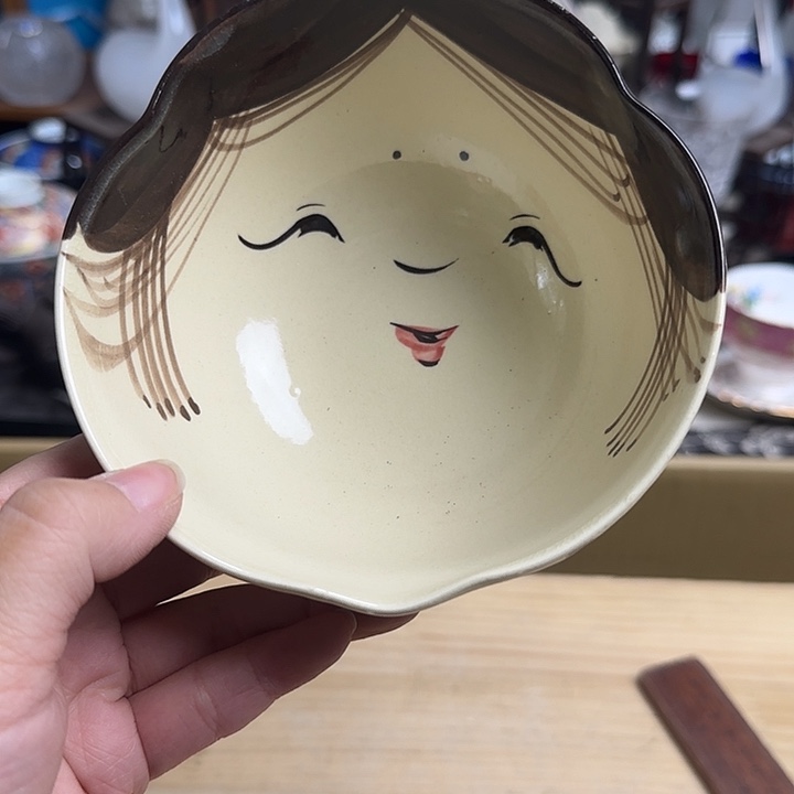 瓷片带款笑脸碗啊啊啊啊啊啊啊啊