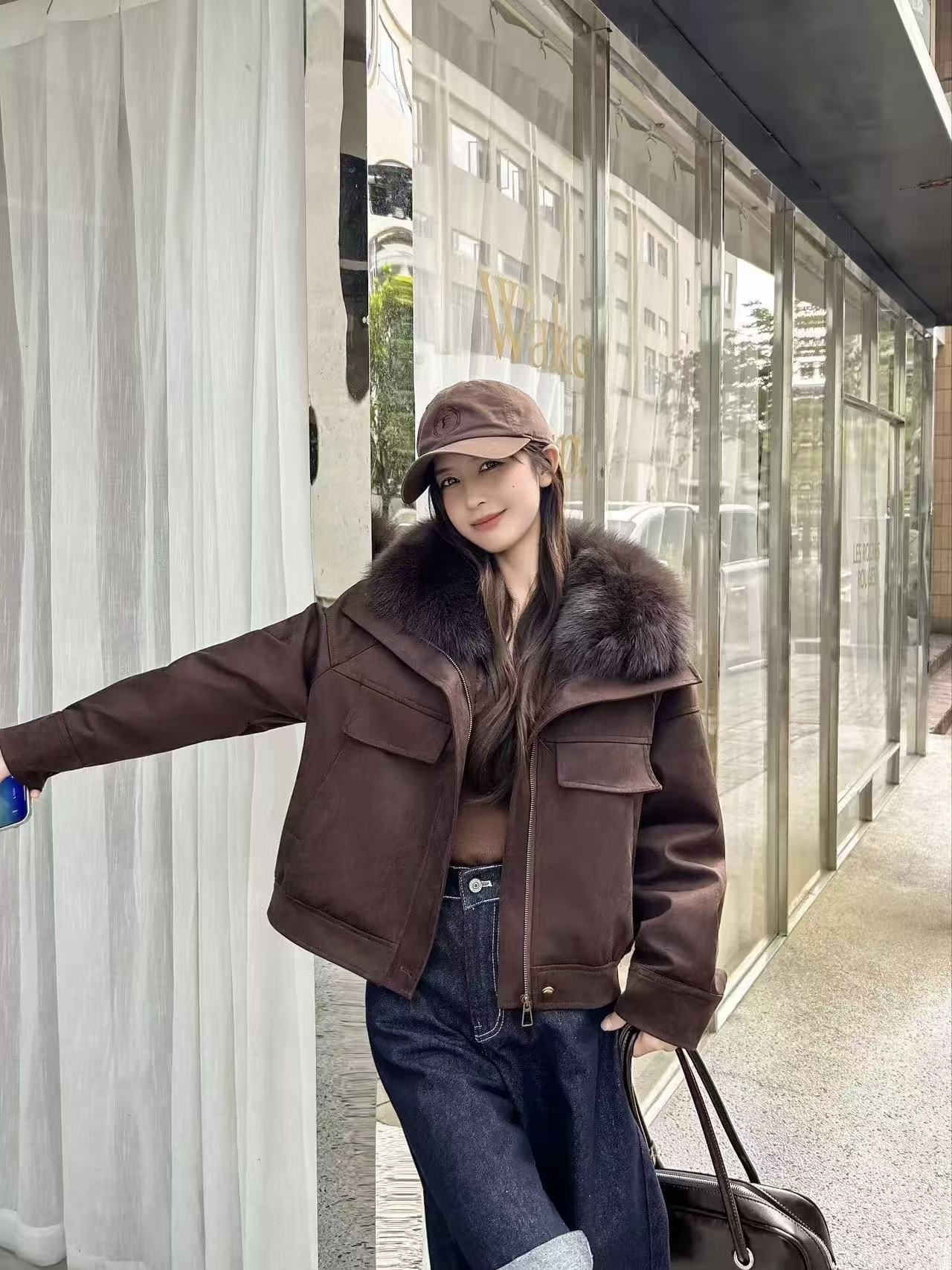 加厚保暖大毛领棉衣女短款2025冬季新款宽松显瘦小个子外套